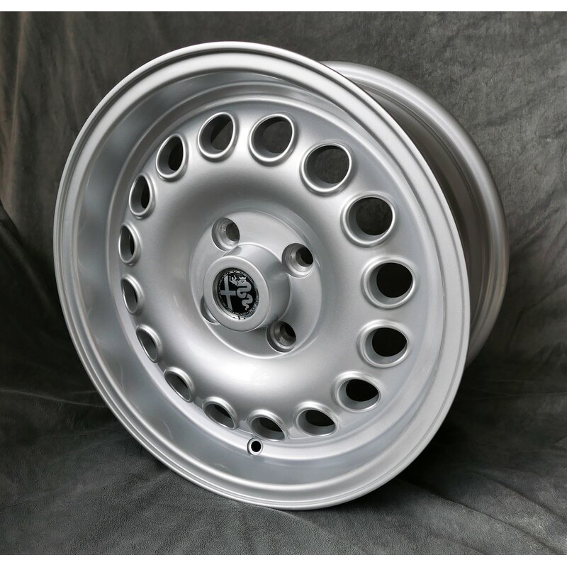 4x GTA Style, 7x15 + KM7 Hutmuttern